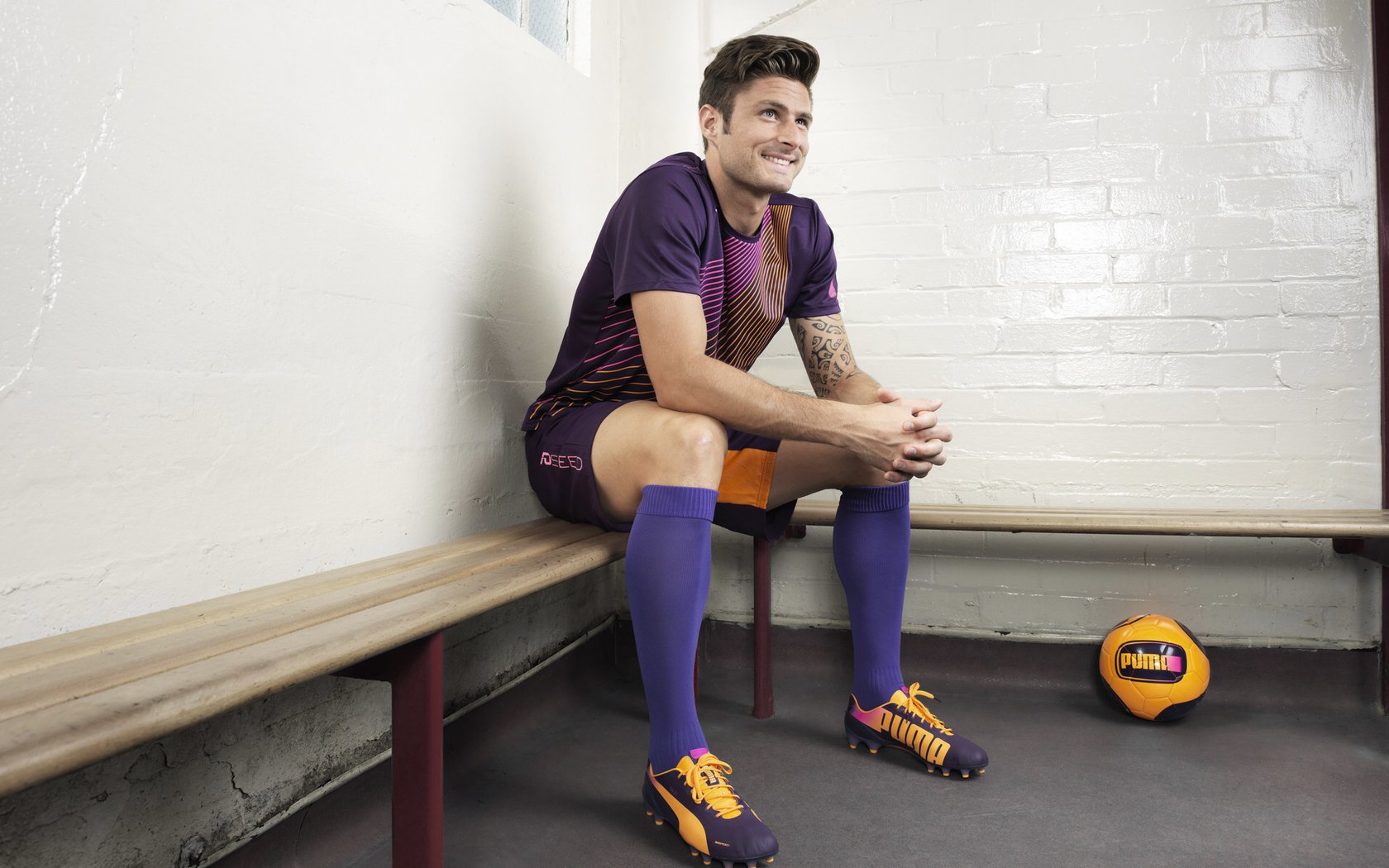 波兰泳将赫梅列夫斯基技术与速度兼备，波兰泳协