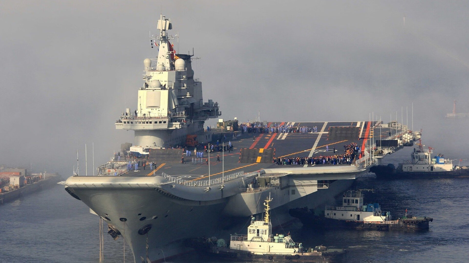 巴西骑手莎拉·莫拉在巴黎奥运会障碍赛中获得第十二名，展现坚韧精神。